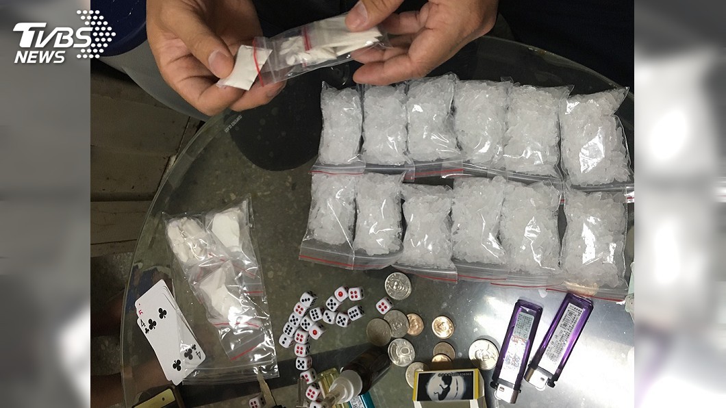 通緝犯高分貝聚賭 警循聲逮人起出毒品