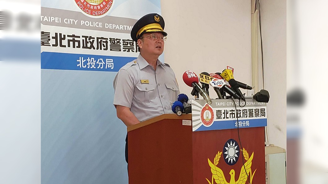 總統出巡「雞蛋」成危險物品 立委:鞋子怎不列入?