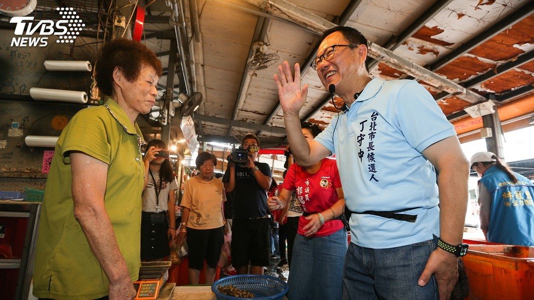 丁守中採另類選戰 勤走基層搏感情