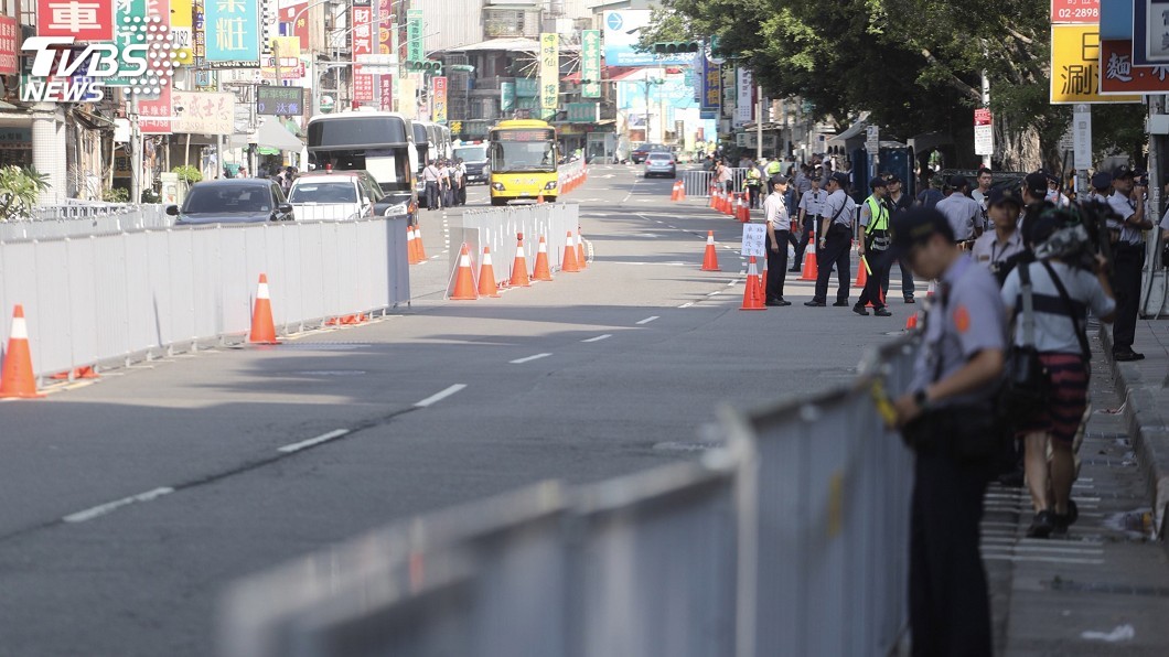 總統參加三軍六校畢典　警嚴格交管陳抗少