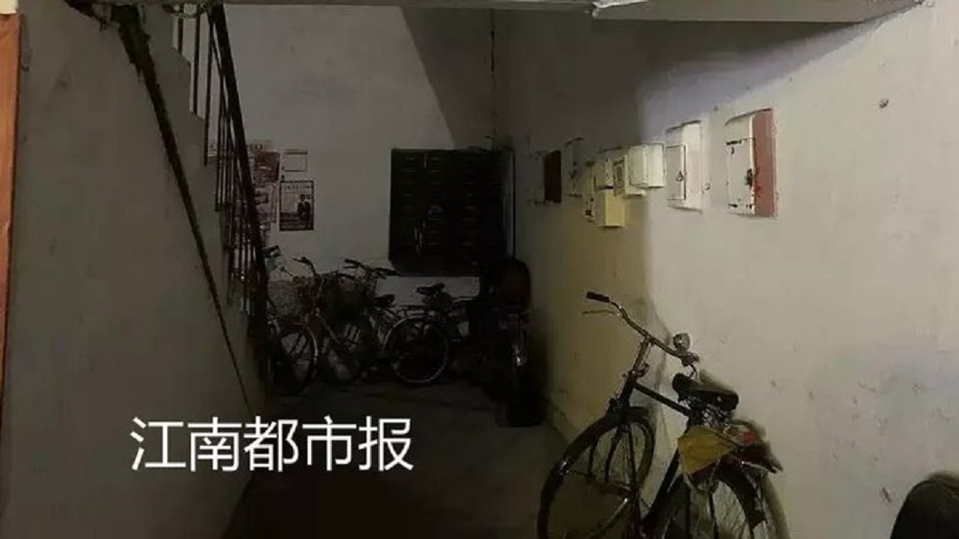 這起案件一共造成2死2重傷,當地警方正積極追查嫌犯下落。(圖/翻攝自江西新聞網)
