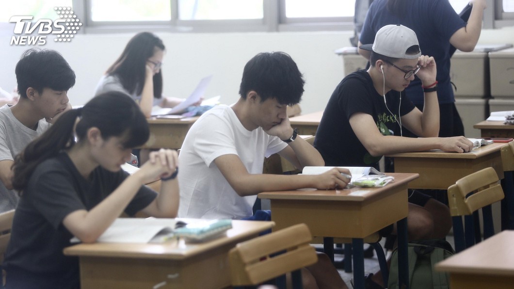 同名同姓超巧合! 指考生跑錯考場坐錯位置