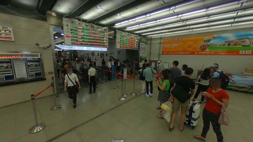 裝可憐討180元搭車　警方一查…男身上有7萬現金