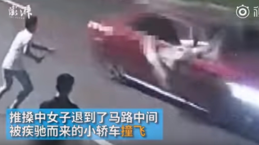 與2男激烈爭吵！她被「逼到馬路中央」遭瞬間撞飛慘死