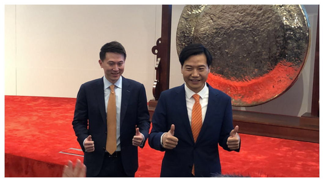 《大老闆故事》對米粉讓利？對股民不利？ 雷軍的難題！