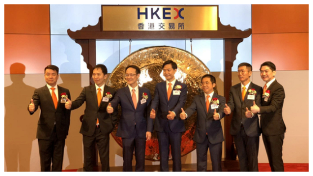 中美貿易戰形成全球股市低氣壓,身上流著中國科技獨角獸血液的小米,未來會否成為川普政府重點關注的標的?目前仍難逆料。圖/新浪科技