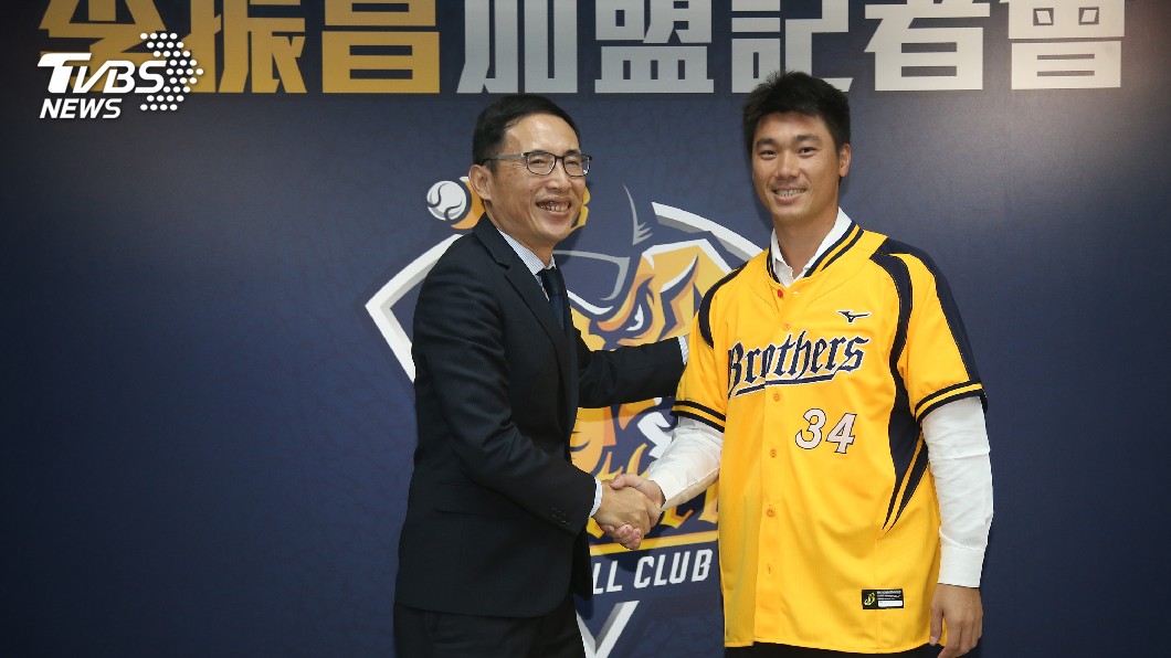 李振昌加盟中信兄弟 披背號34號球衣