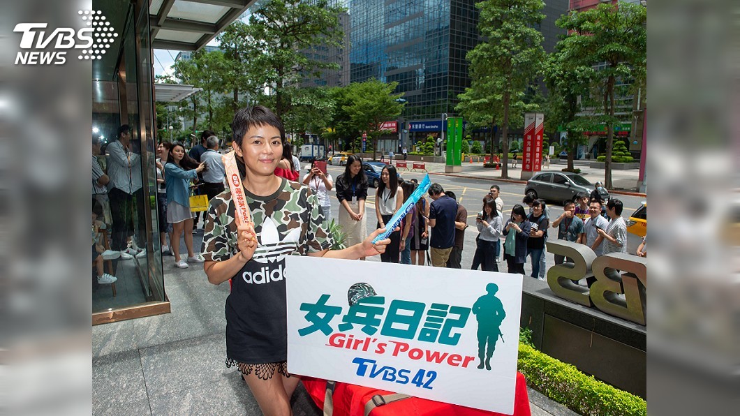 收視再創新高　劉香慈露美腿送「棒棒冰」