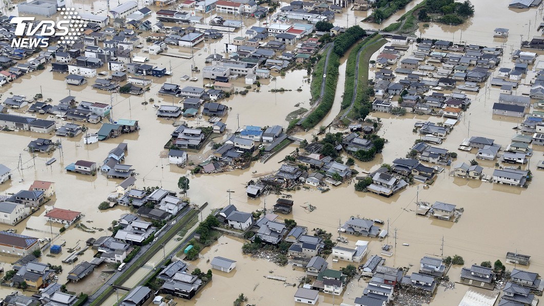 暴雨成災奪走約200命 日本續尋數十失蹤者