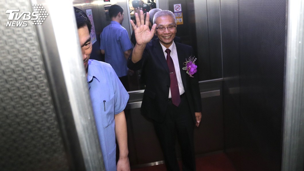 主動提出卸任　許虞哲：尚未獲期交所派令