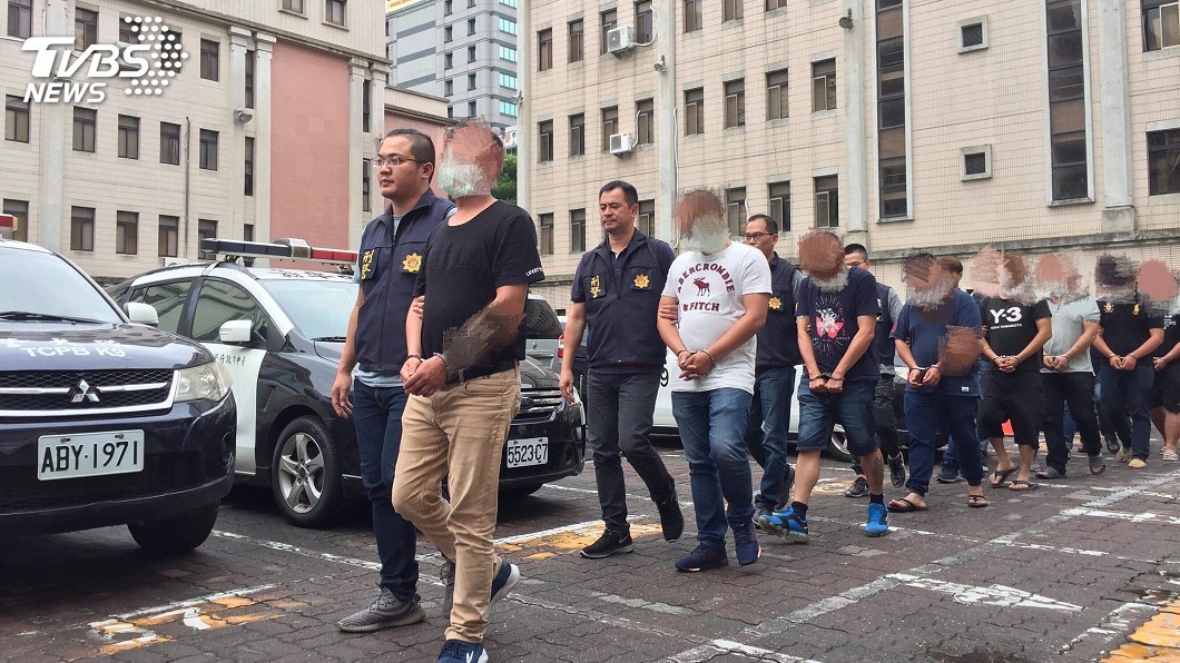 設局向少年詐財 警逮犯罪集團13人送辦