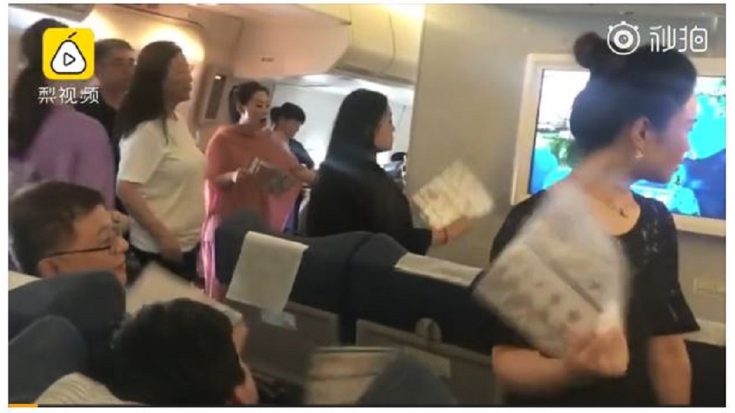 陸國航又出包 空調壞40度高溫乘客中暑