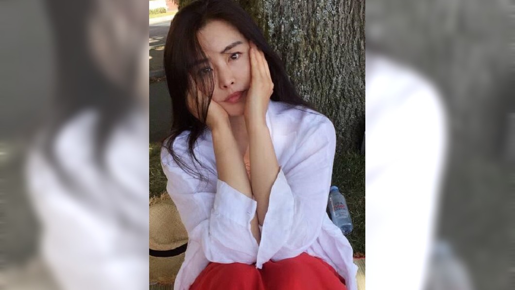 托腮也能飄仙氣 王祖賢貼美照被讚「超女神」