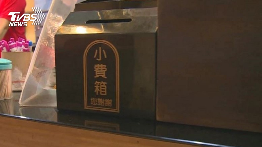 服務費全給員工！佛心餐廳薪資條曝光　網驚：還缺人嗎？