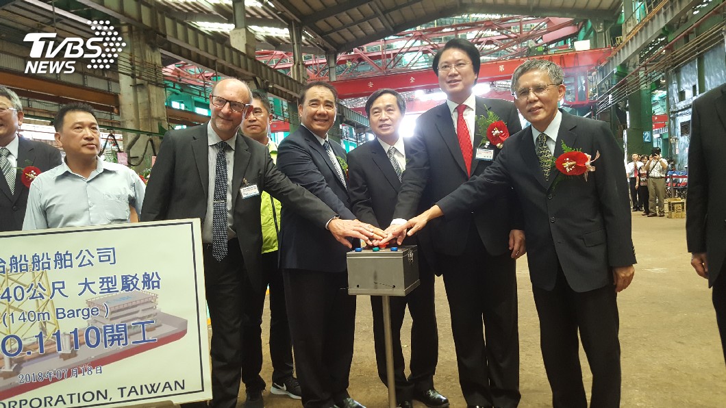 台船140公尺大型駁船開工 明年5月營運