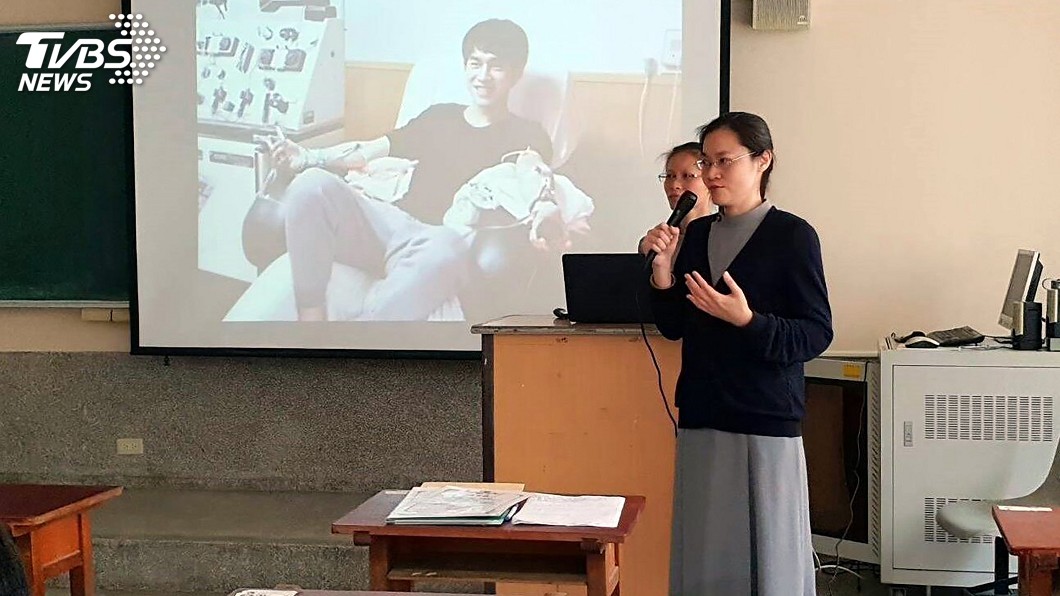 兩度扎針救血癌患者 許鳳玲救人救到底