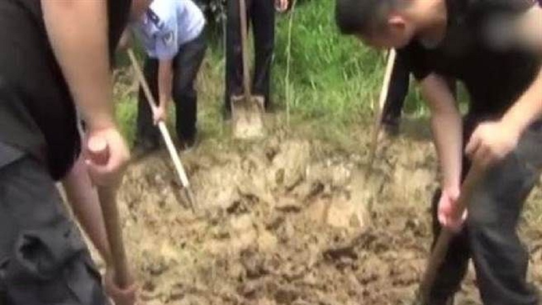 勒斃前妻埋屍荒野成白骨 狠男製造「她還活著」假象4年