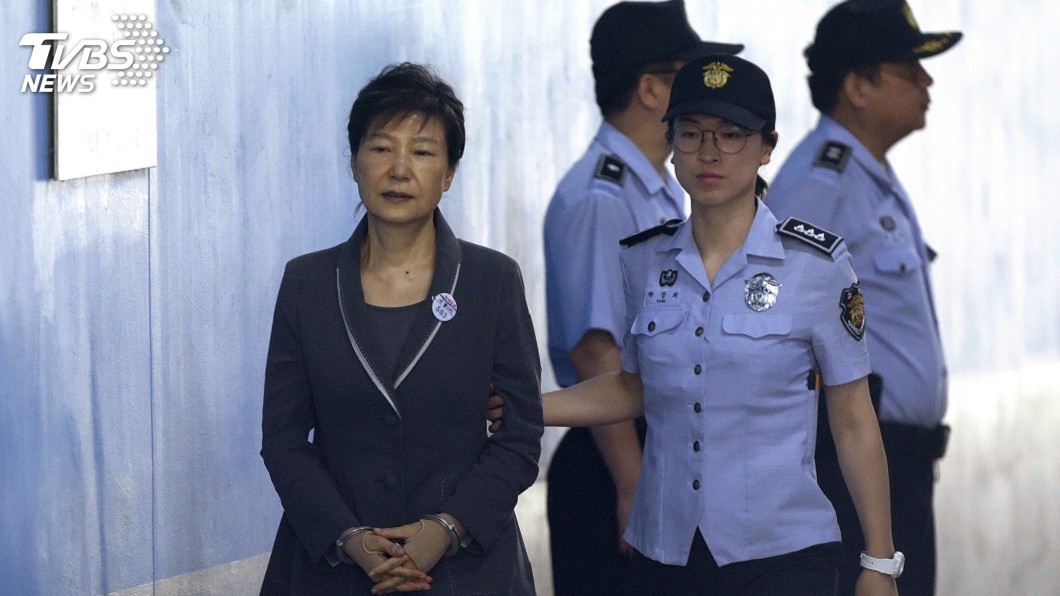 朴槿惠收賄案一審今宣判　電視台直播