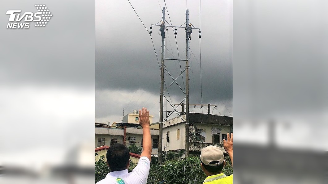 台化龍潭廠高壓電塔拆除 天際線將更簡潔