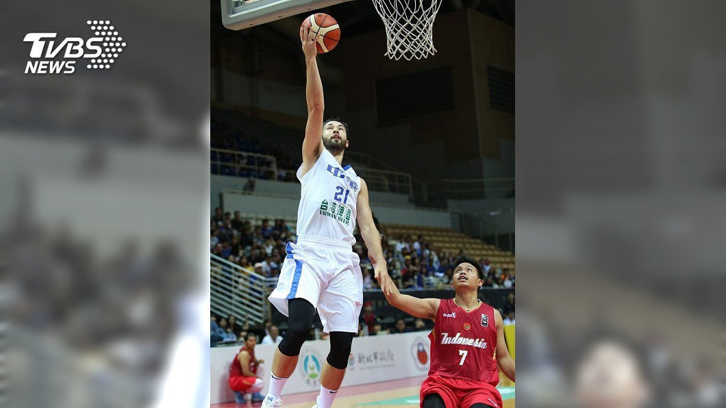 中華藍進攻21次失誤！　瓊斯盃籃賽險勝印尼