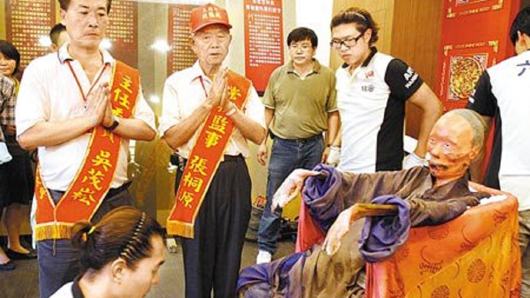 台灣也有木乃伊！　玄天上帝分靈「肉身成佛」
