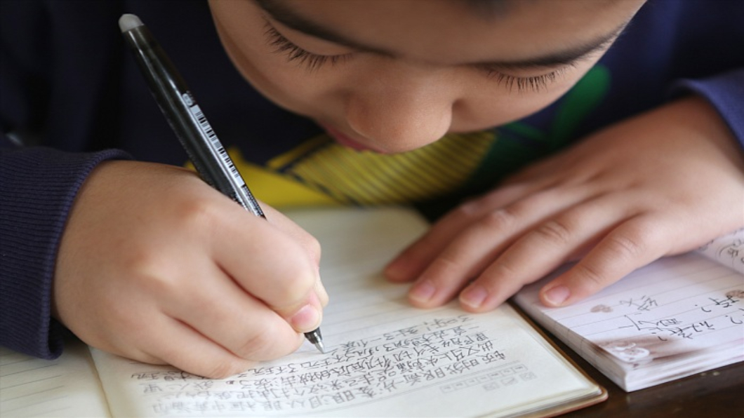 陸"手寫字"翻紅 專屬字體如貼圖供手機下載