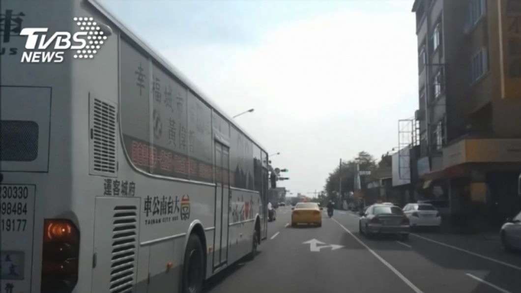 全台最優惠!台南搶公車族拚了 1日9元搭到飽