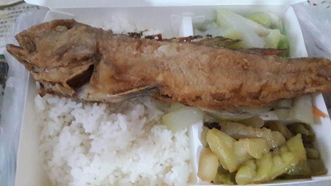 買魚便當要價200元 他喊貴被網友虧:不識貨