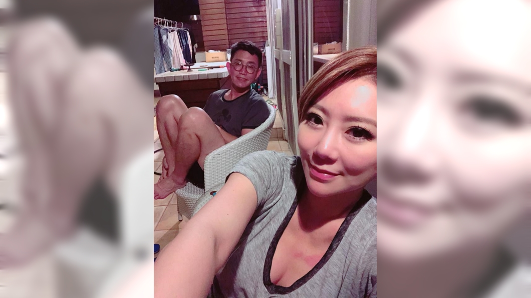 佩甄半夜揪尪約會放閃 網友驚見胸前「謎樣紅塊」