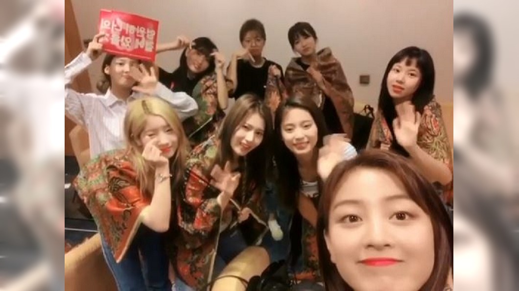 TWICE大馬演唱會 舞台傾斜臨時取消