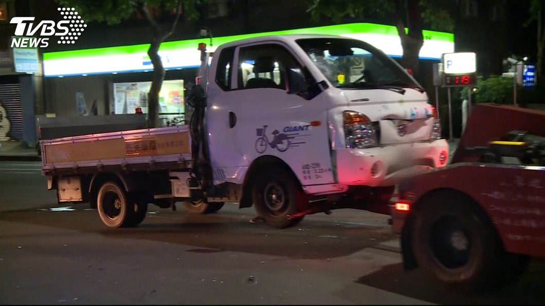 YouBike貨車疑車速快 撞死8旬翁