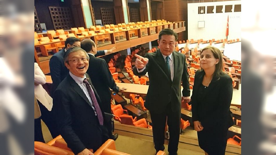 圖／翻攝自王定宇臉書