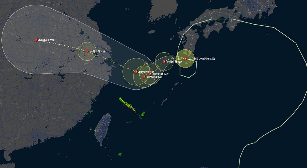 怪颱雲雀在海面上繞了一個圈圈後,將往大陸地區移動。圖/台灣颱風論壇|天氣特急