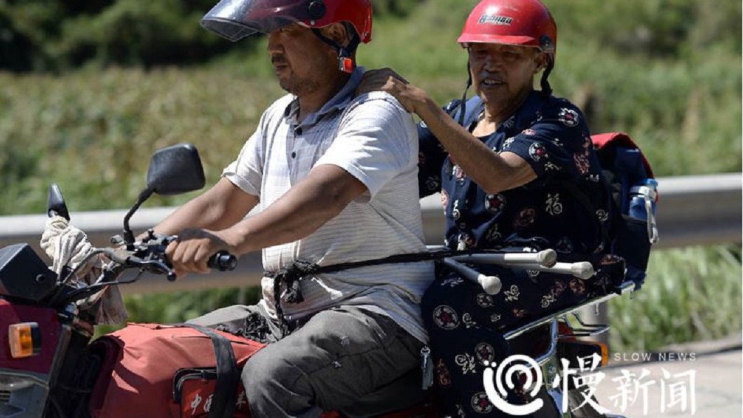 花6小時換車!身障翁「自綁車後座」遠征 背後原因炸淚