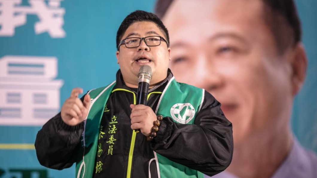 蔡易餘陸配差別待遇說　政院：不該歧視任何族群