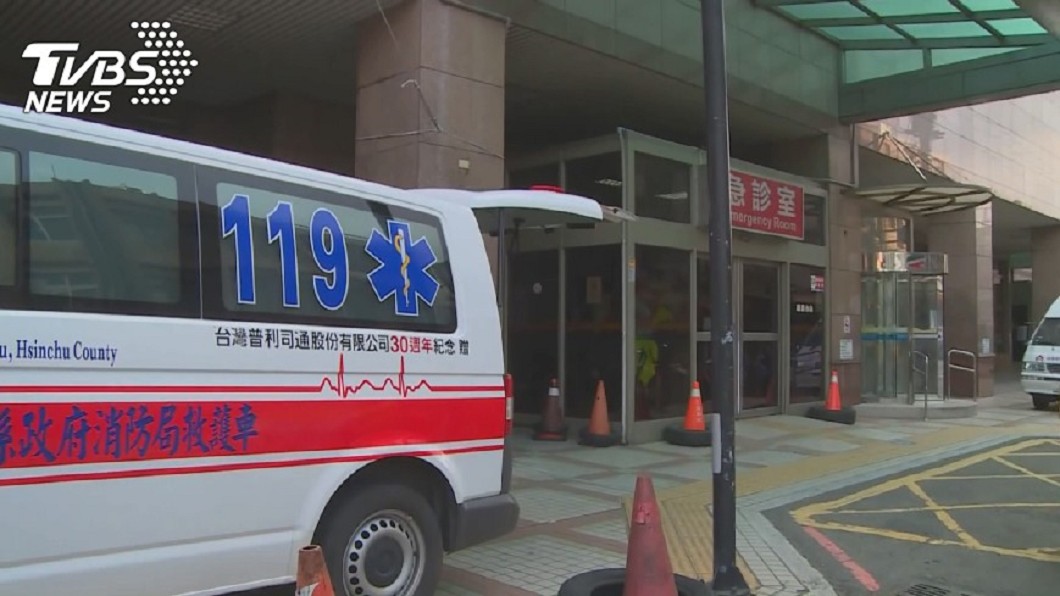 救護車載爺爺急診「鳴笛太吵」 家長投訴:吵到我小孩