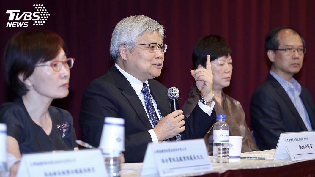 魏哲家出面滅火 台積電股價開盤小跌0.5元