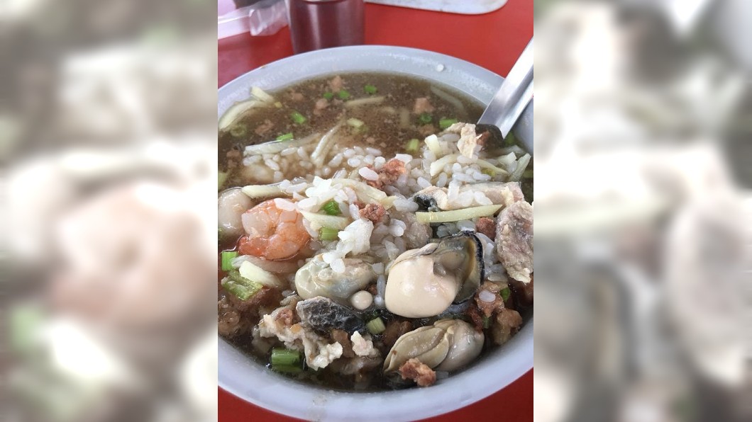 佛心老闆60元海鮮湯飯…鮮蚵肥料滿滿 網羨:肚子餓