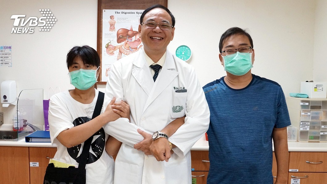 警腎衰竭險洗腎　妻捐腎救夫深情感人