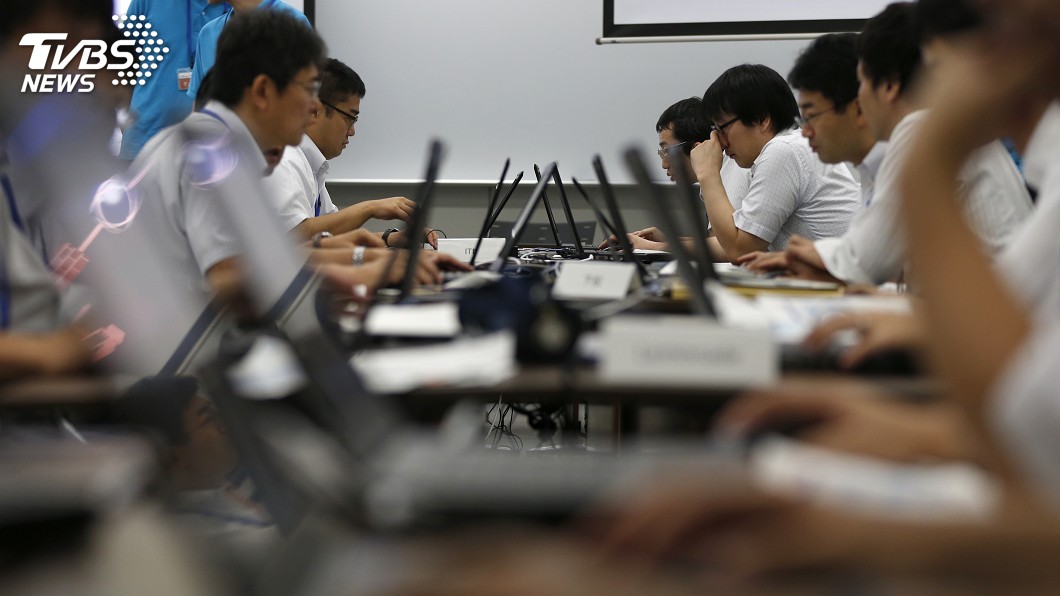 少子化危機 日本公務員退休年齡擬延至65歲