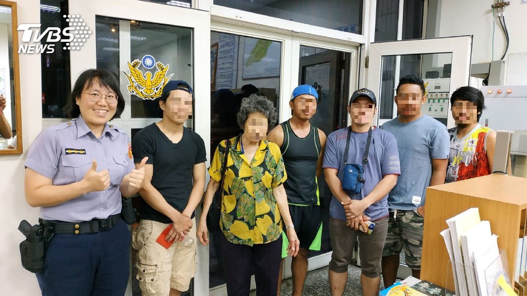 移工拾金不昧報案 分文未少失主紅包致謝
