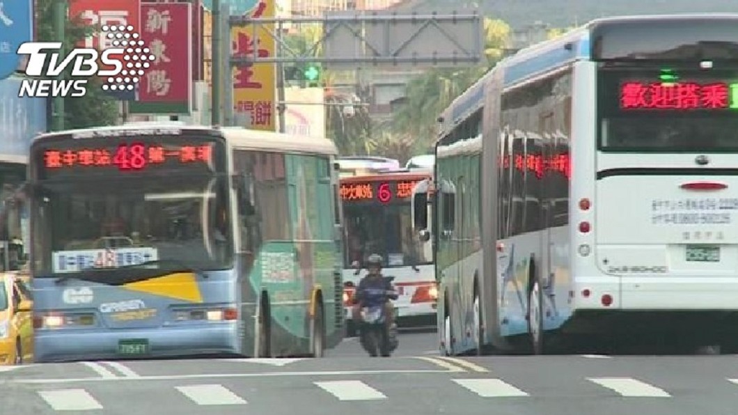 台中市火車轉乘公車免費 10月上路