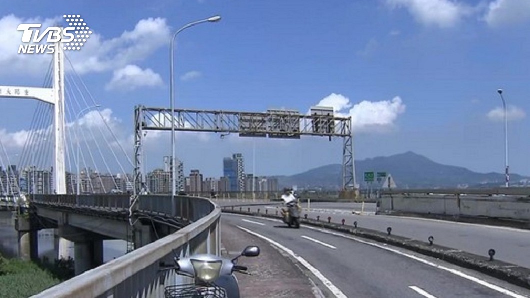 台灣公路橋梁維護 加強防震、防洪