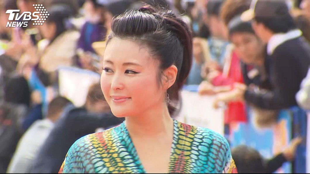 忍無可忍!麻衣返日後臉書怒飆媒體 23字洩離婚真相