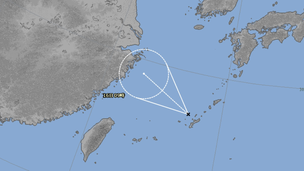 琉球附近熱帶性低氣壓,有機會生成第18號颱風棕櫚。翻攝自/日本氣象廳