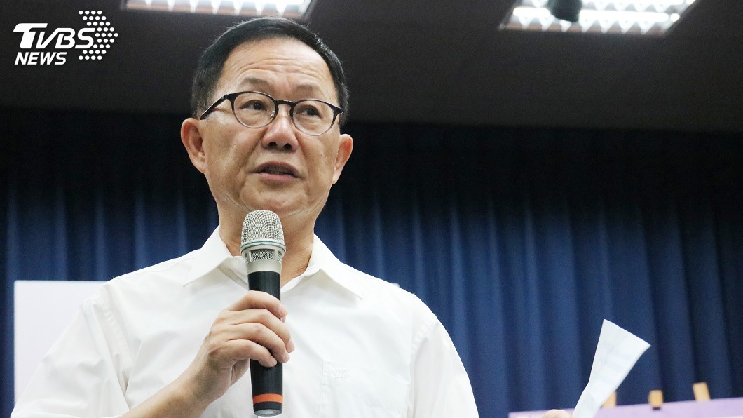 柯P擬推認同卡 丁守中:迴避辯論只搞花邊新聞