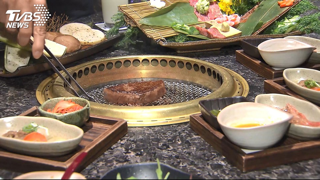 奧客狂留負評「肛門有蛔蟲」 遭燒肉店怒告GG了