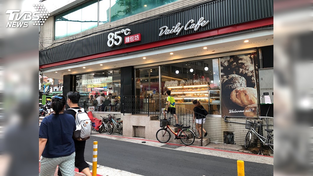 在開曼註冊的糕餅店 台大教授貼文:誰才是輸家?