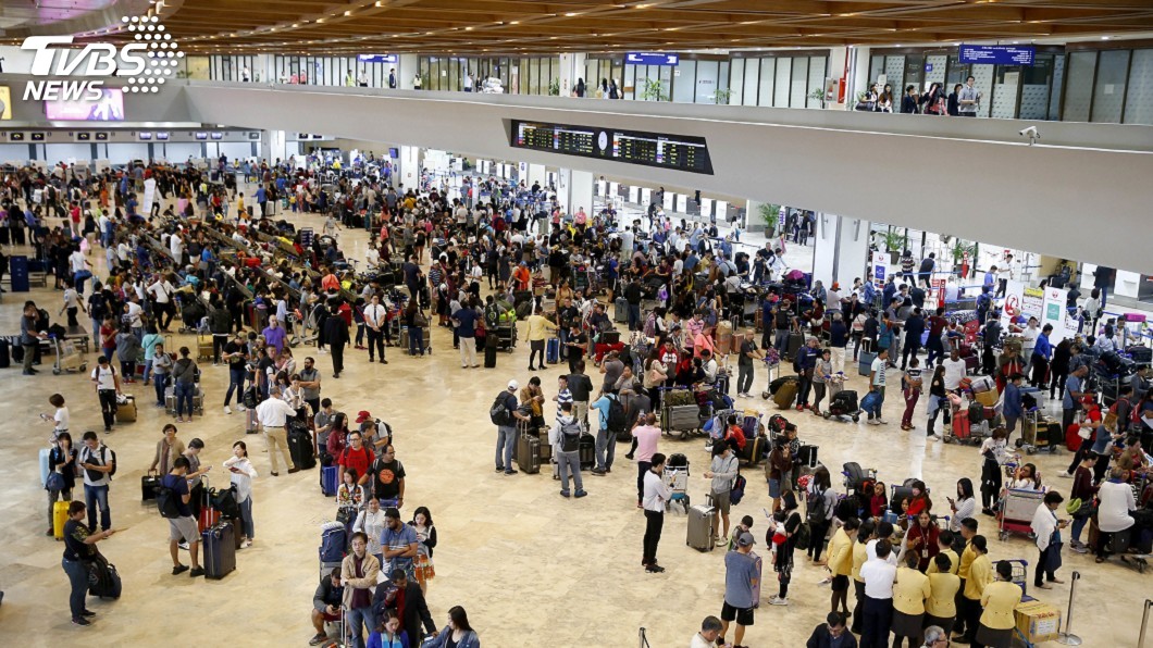 馬尼拉機場封閉跑道 華航、長榮班機受影響