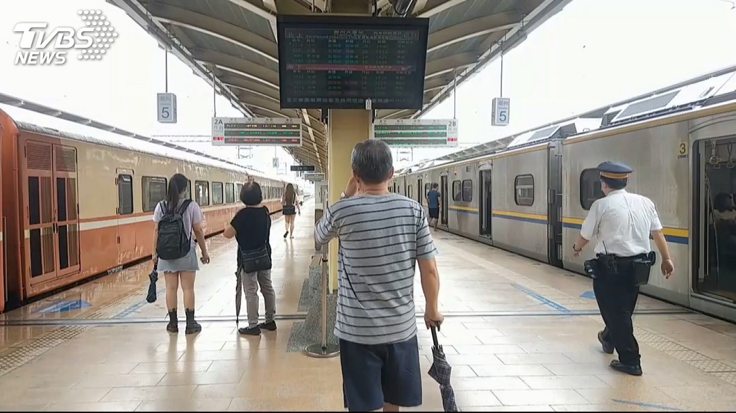 又傳逃票攻擊事件! 男咬傷列車長手臂